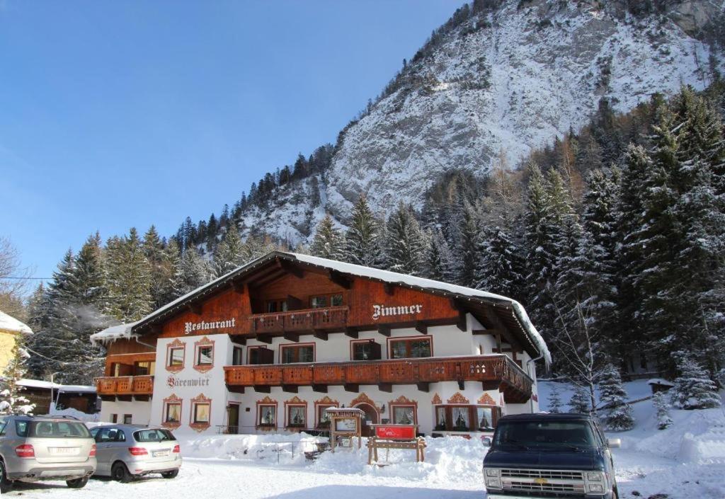 Garni Baerenwirt Bed & Breakfast Leutasch Exterior photo