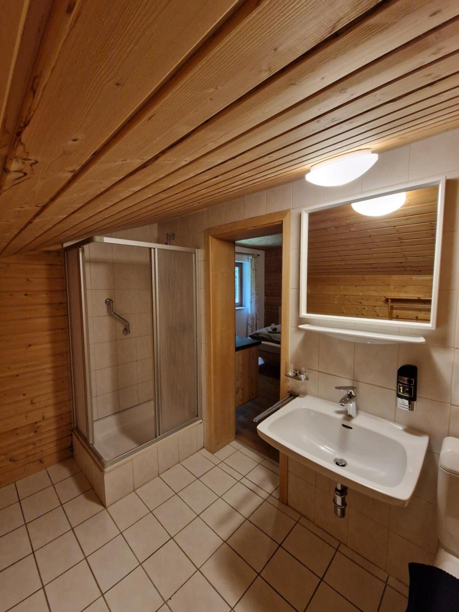 Garni Baerenwirt Bed & Breakfast Leutasch Exterior photo