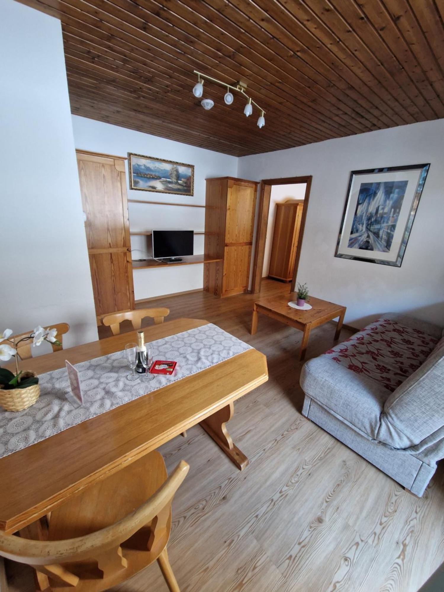 Garni Baerenwirt Bed & Breakfast Leutasch Exterior photo