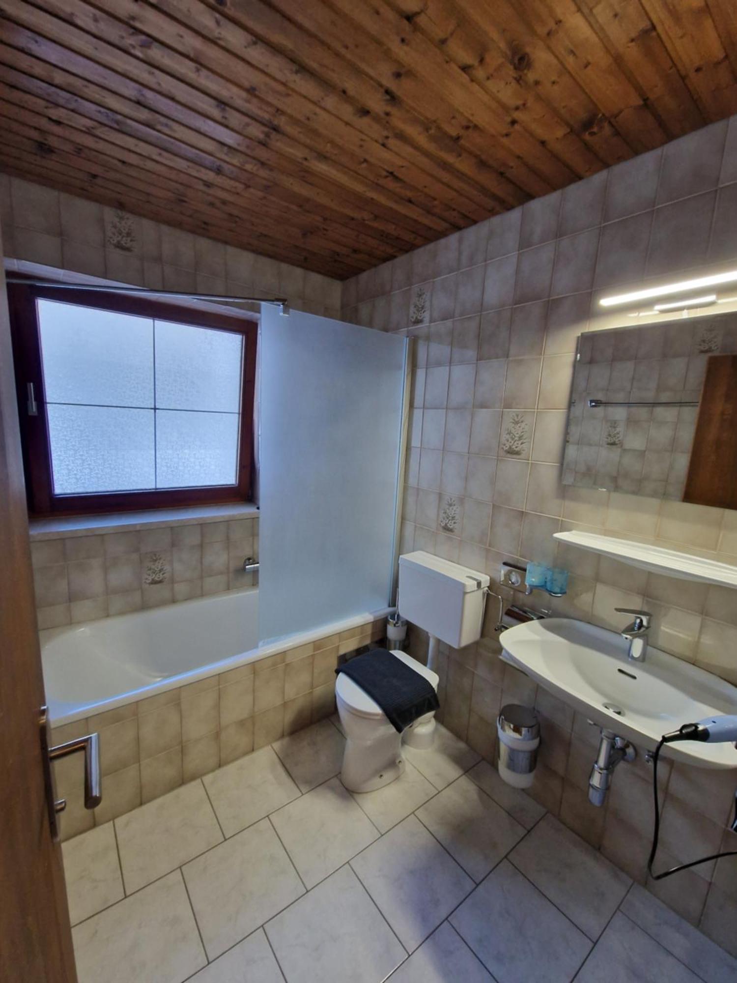 Garni Baerenwirt Bed & Breakfast Leutasch Exterior photo