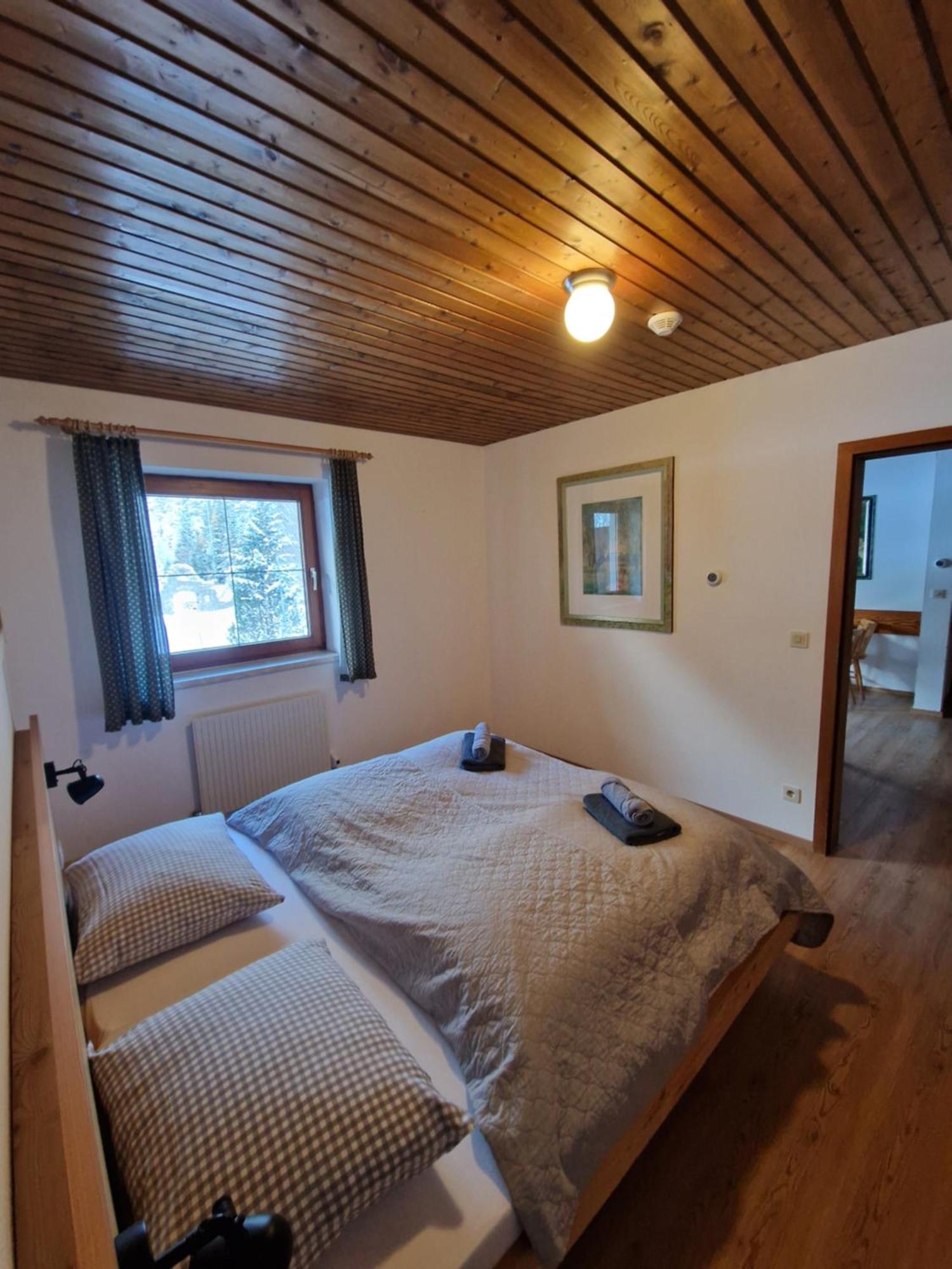 Garni Baerenwirt Bed & Breakfast Leutasch Exterior photo