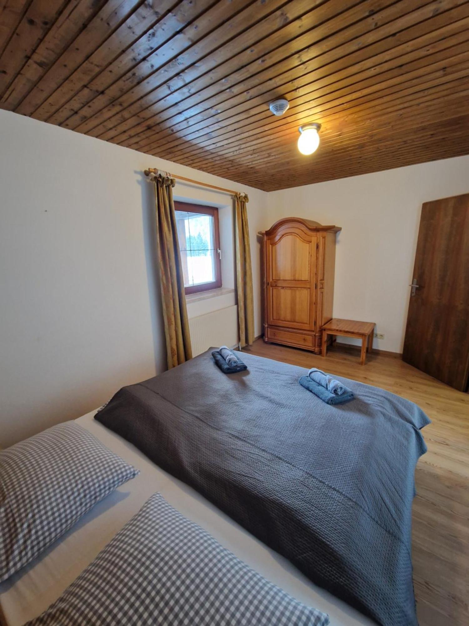 Garni Baerenwirt Bed & Breakfast Leutasch Exterior photo