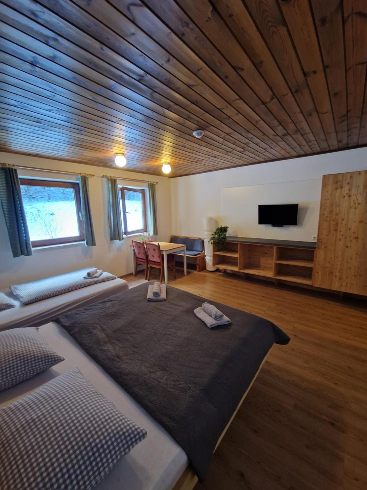 Garni Baerenwirt Bed & Breakfast Leutasch Exterior photo